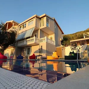  Guest house Elarad