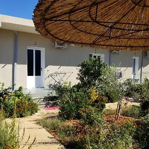  Guest house Rey Garden 2